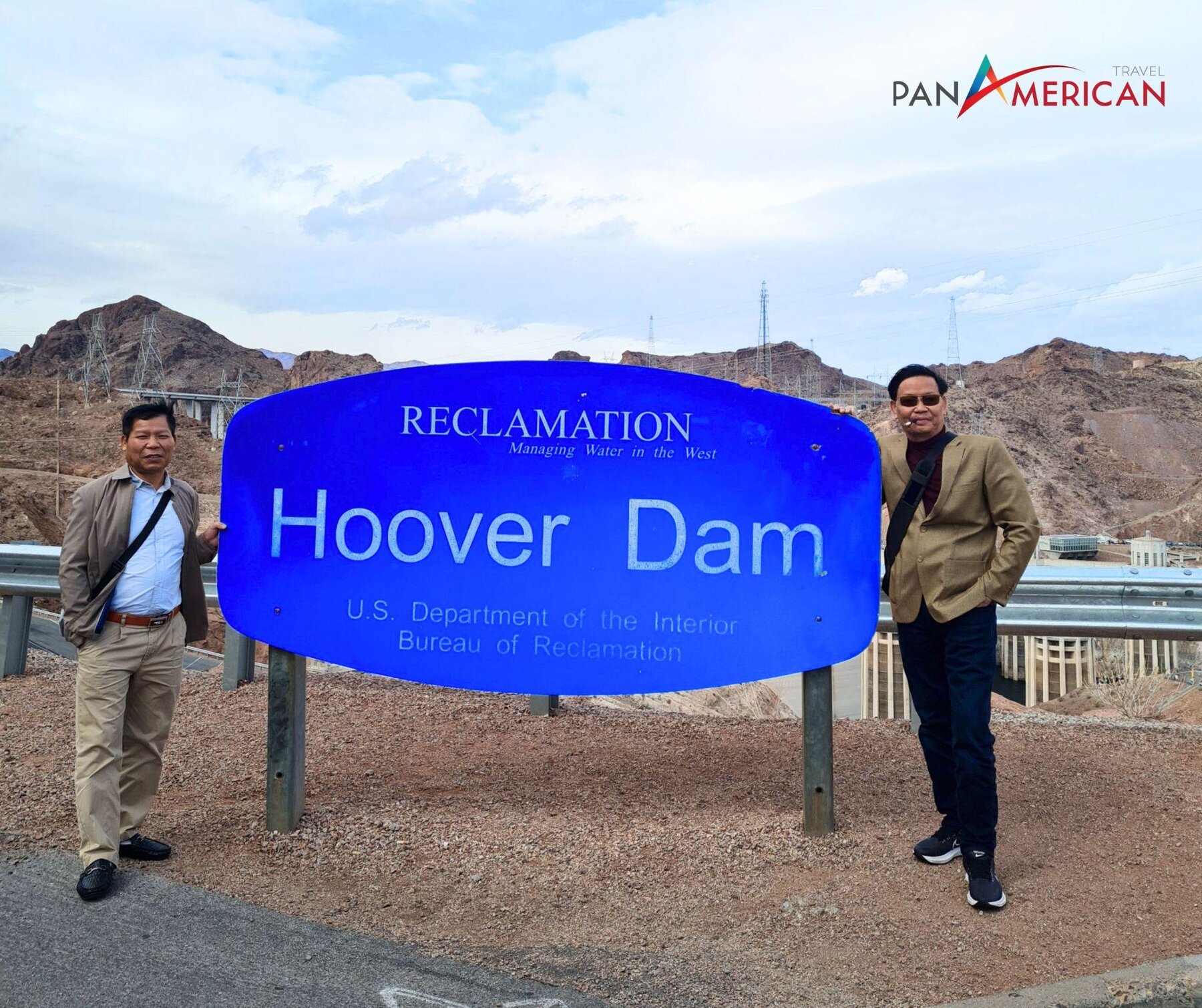 Check-in tại Hoover Dam