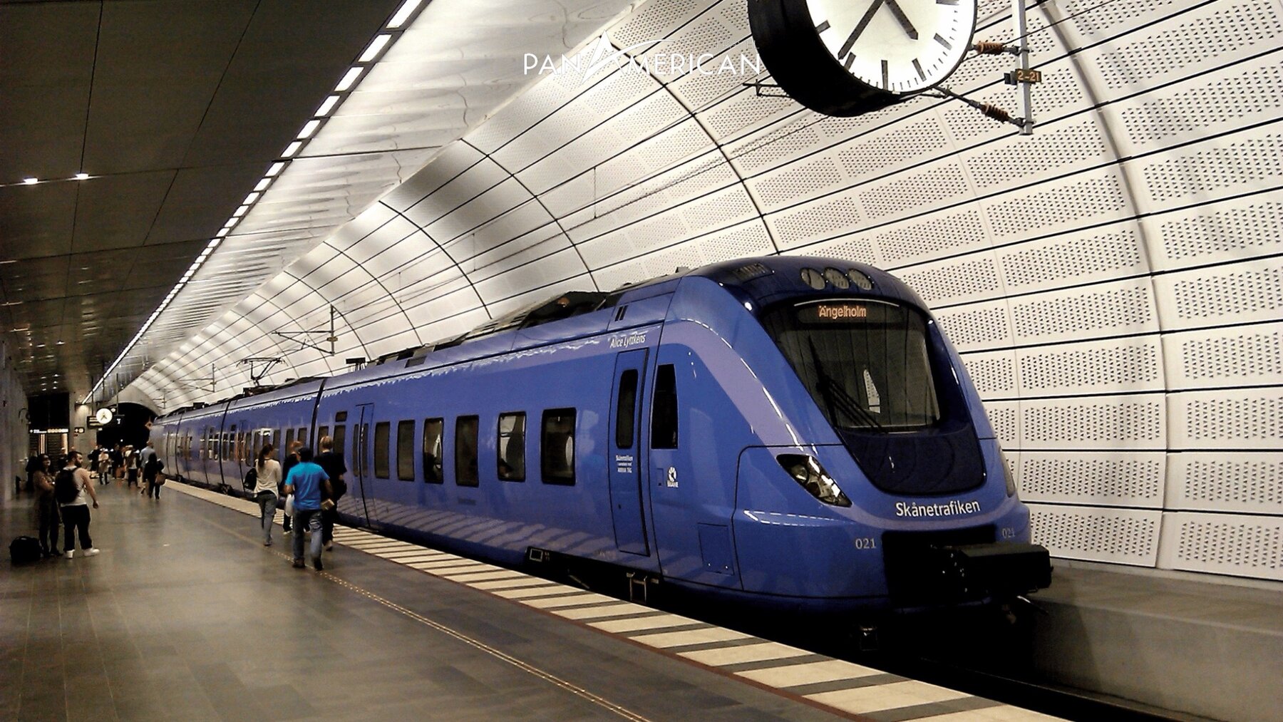 Di chuyển bằng tàu điện ngầm ở Châu Âu