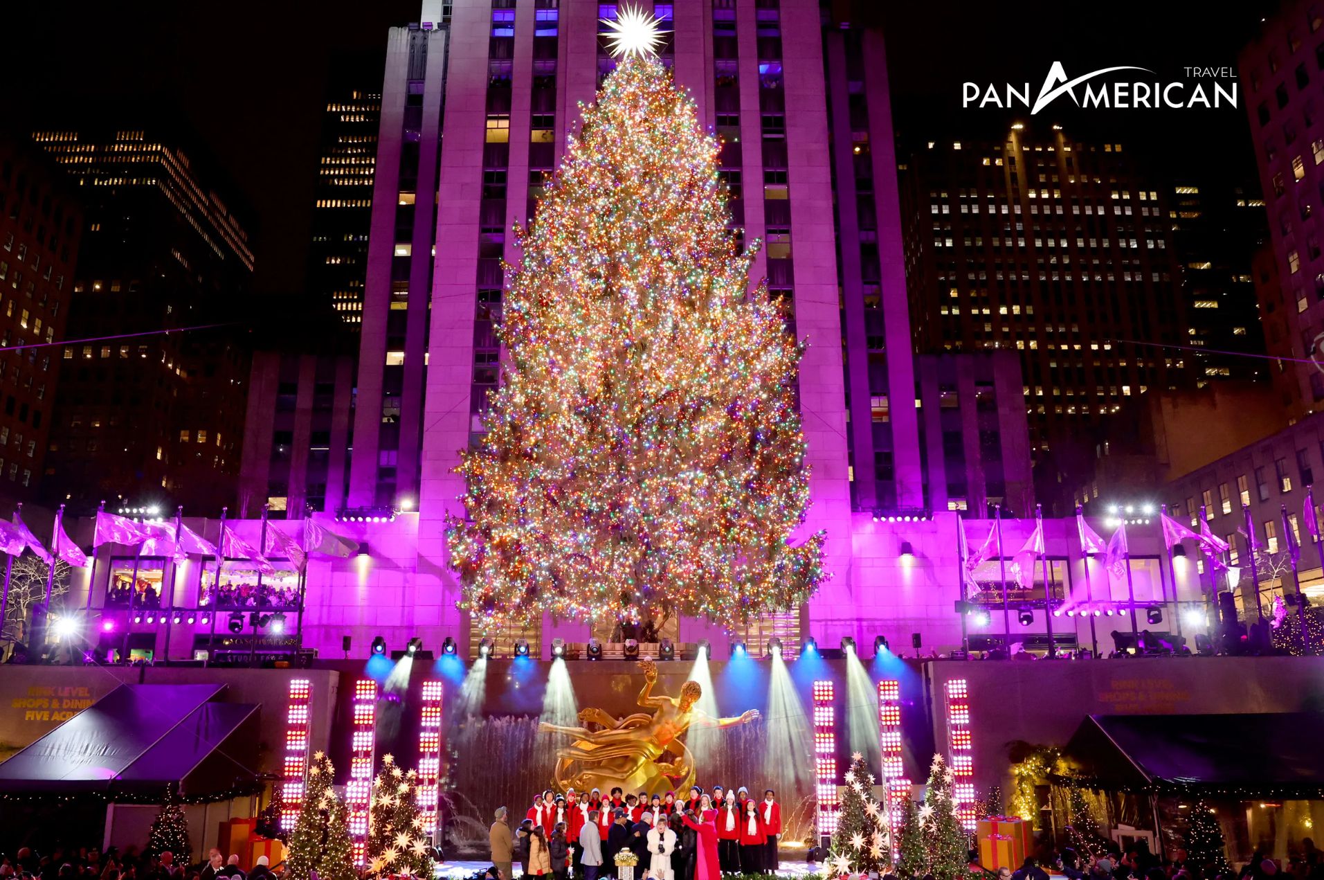 Cây thông noel khổng lồ của trung tâm thương mại Rockefeller